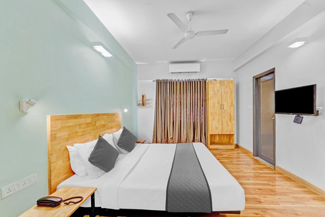 Upar Hotels Indiranagar Бангалор Экстерьер фото
